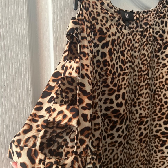 Leopard shirt - Picture 2 of 2